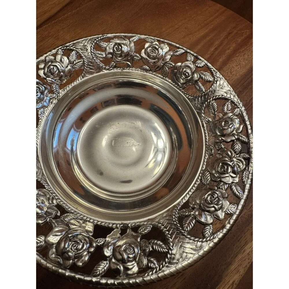 Vintage Silvertone Metal 3-toed footed Nappy Bowl Candy Dish Roses Flowers